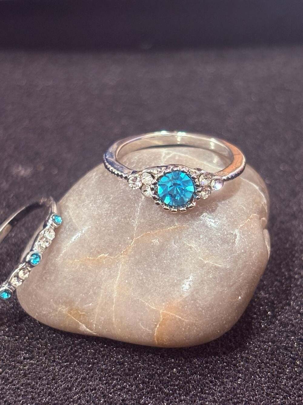 Blue Rhinestone Ring Set - Picture 2 of 6